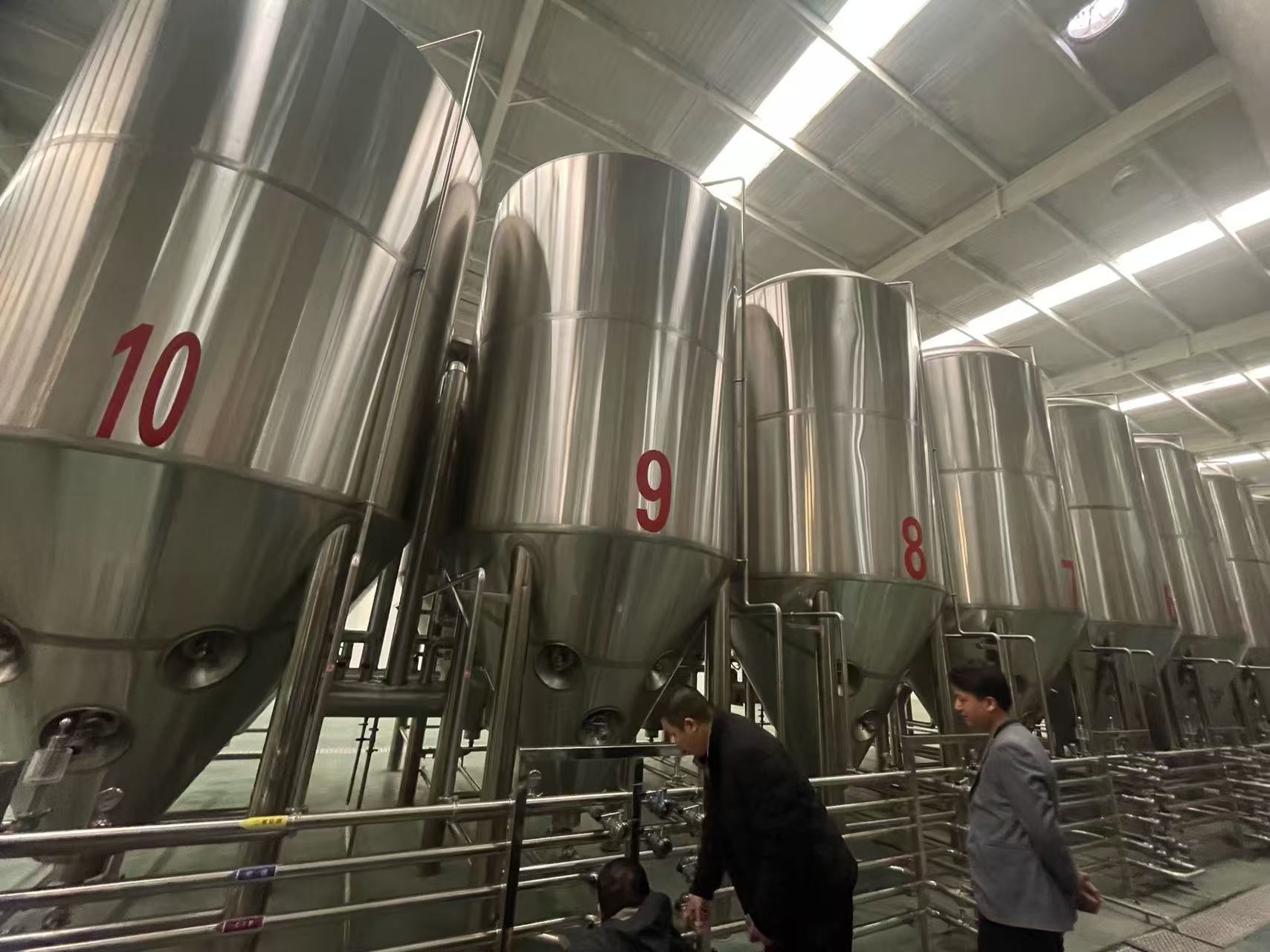 三明精酿啤酒设备厂—平面布置、设备设计、制造、调试、培训等一条龙服务