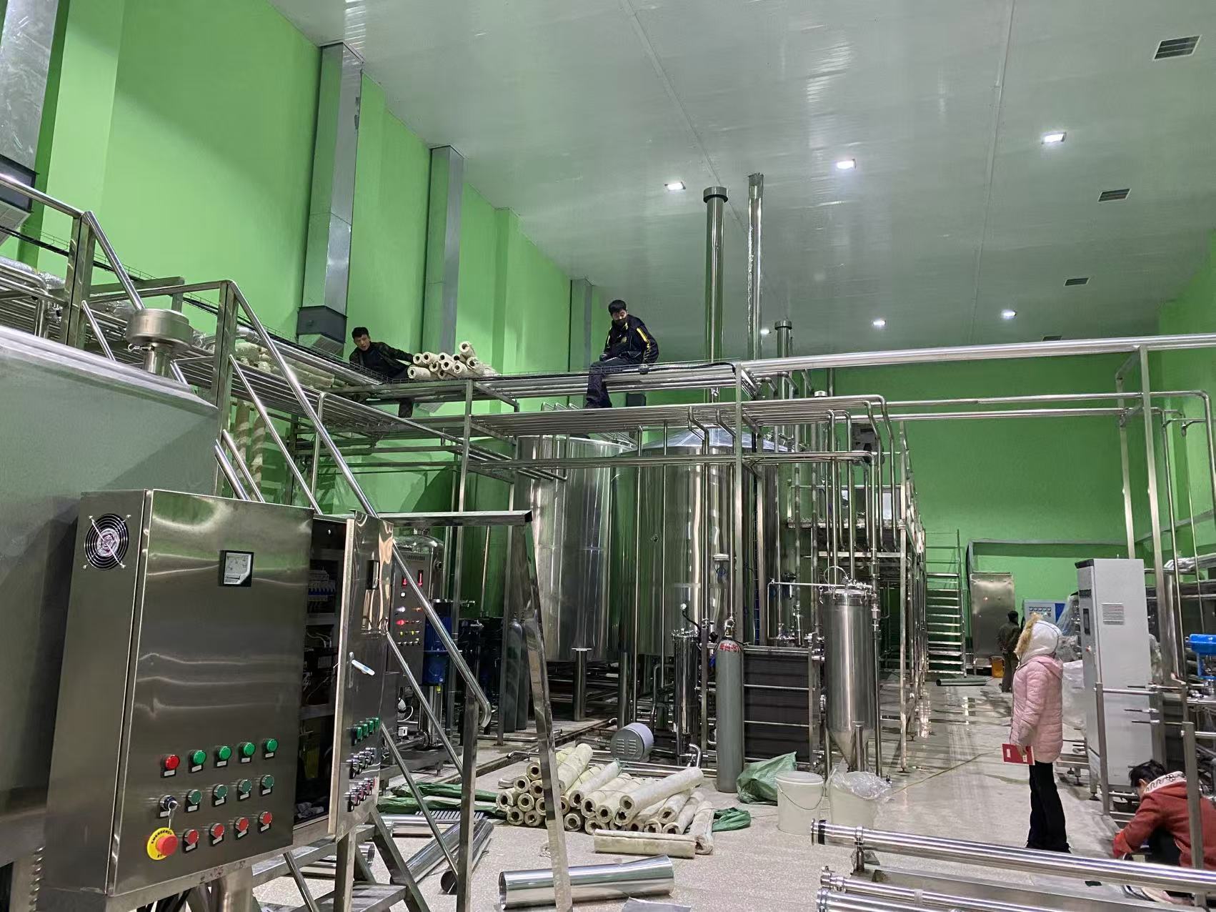 三明精酿啤酒设备厂—精酿啤酒设备制造:传承工艺与创新科技的交融